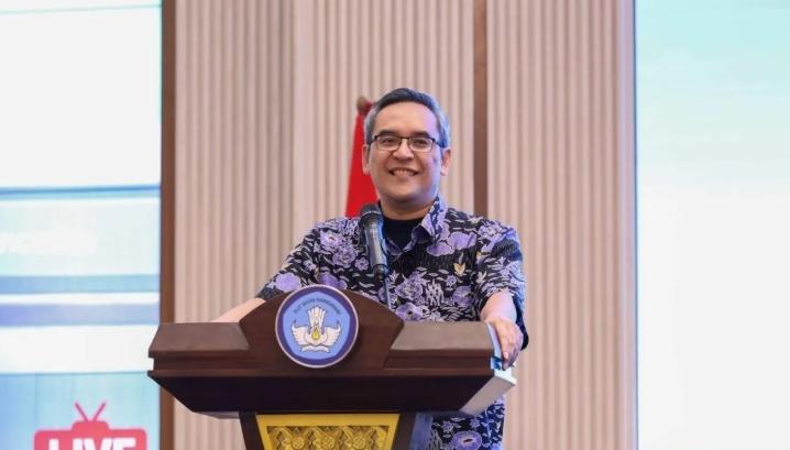 Kemdiktisaintek Dorong Kampus Tingkatkan Daya Tarik Lewat Program Beasiswa KNB