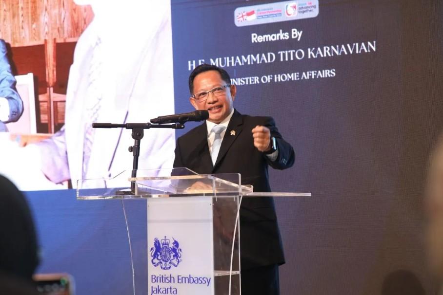 Mendagri Tito Karnavian Menyatakan Kemitraan Indonesia dan Inggris Kian Erat di Berbagai Bidang Strategis