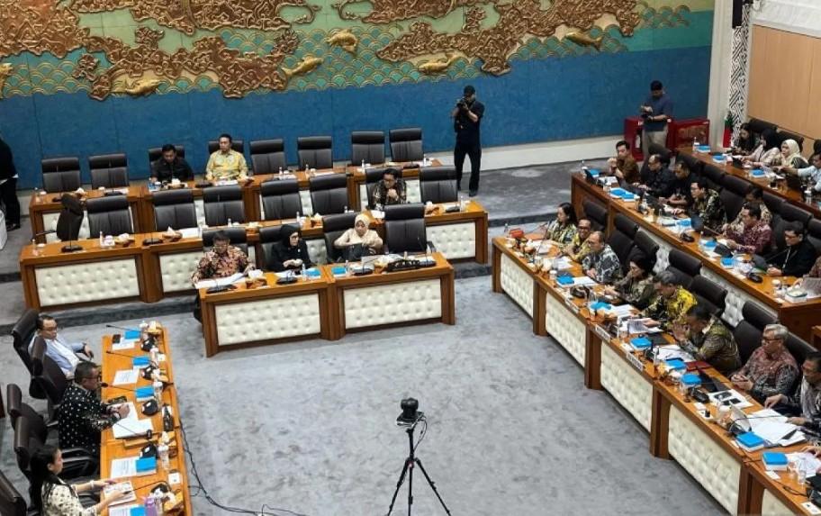 Menteri UMKM Maman Abdurrahman Menargetkan 10 Juta Wirausaha Melalui Program Prokesra Produktif