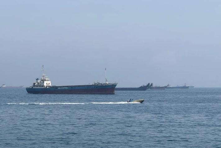 Iran Laporkan 54 Awak Kapal Tewas dan 253 Kapal Hancur Sejak Konflik Maritim Memanas