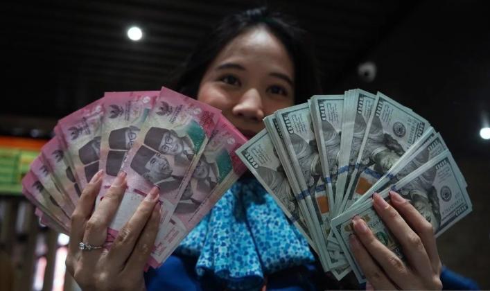 Rupiah Menguat ke Rp17.930 per Dolar AS pada Perdagangan Jumat Pagi