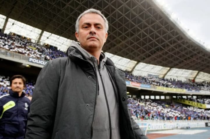 Real Madrid Resmi Menunjuk Kembali Jose Mourinho sebagai Pelatih hingga 2029