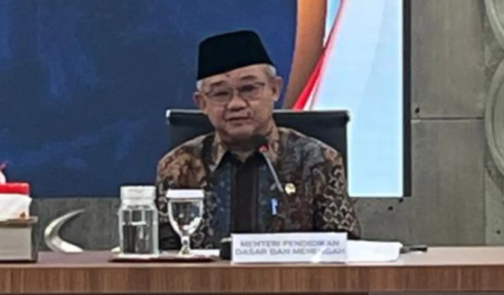Program Makan Bergizi Gratis Tetap Berlanjut, Pemerintah Soroti Ketepatan Sasaran dan Isu Haji dalam Rangkuman Humaniora Sepe
