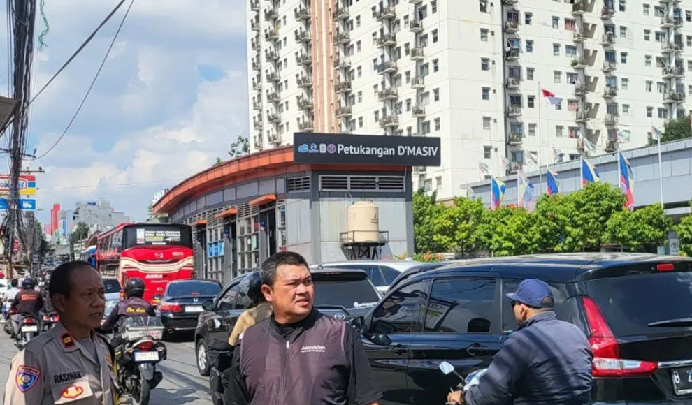 Sopir Truk dan Anak Jalanan Terlibat Keributan di Petukangan Utara, Polisi Selidiki Dugaan Perusakan