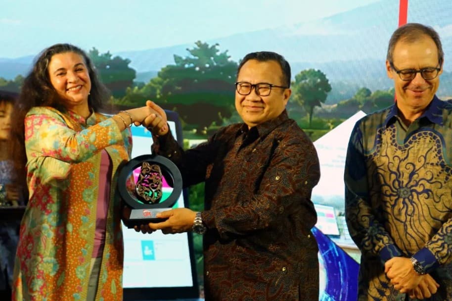OJK dan ILO Meluncurkan Sistem ERP untuk Memperluas Akses Pembiayaan Peternak Sapi Perah di Jawa Timur