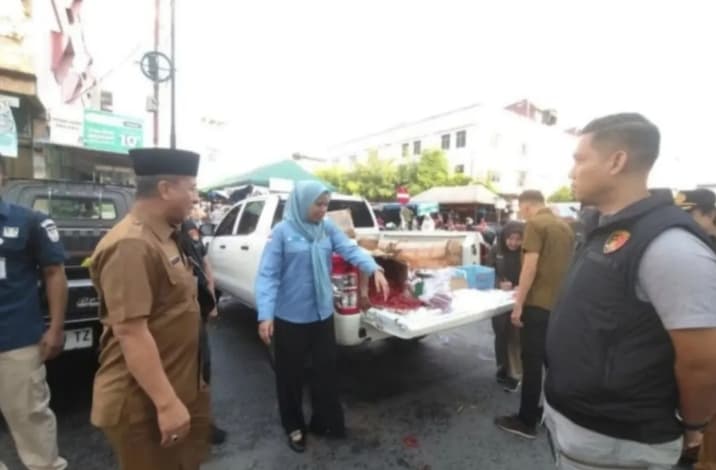 TPID dan BUMD Riau Gelar Pasar Murah Empat Hari untuk Jaga Ketersediaan Bahan Pokok