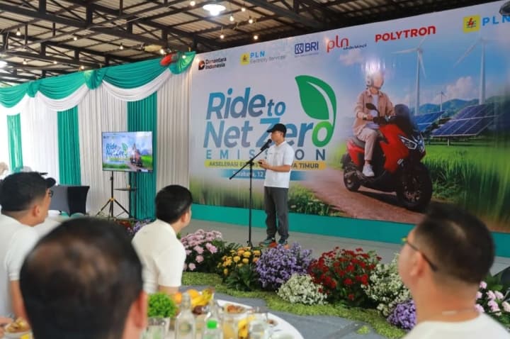 PLN Perkuat Ekosistem Kendaraan Listrik di Jawa Timur untuk Dukung Target NZE 2060