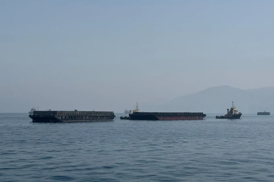 Kapal Tanker Iran Keluar dari Zona Blokade AS, TankerTrackers Sebut Ekspor Minyak Mentah Kembali Dimulai