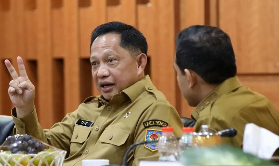Tito Karnavian Dorong Kementerian Segera Eksekusi Program Rehabilitasi Pascabencana di Sumatera