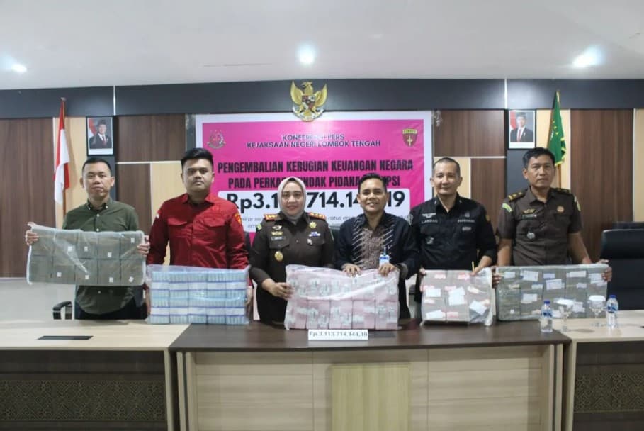 Kejari Lombok Tengah Setorkan Rp3,1 Miliar ke Kas Negara dari Pemulihan Aset Tiga Kasus Korupsi