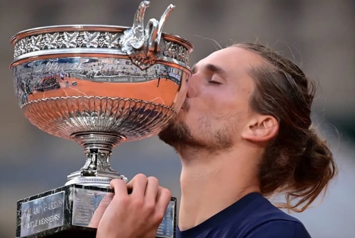 Alexander Zverev Samai Rekor Kemenangan ATP 500 Rafael Nadal Usai Lolos di Halle