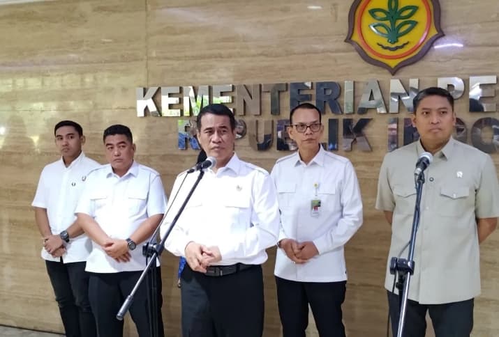 Mentan Sebut Masih Ada 130 Perusahaan Sawit yang Belum Naikkan Harga TBS Petani