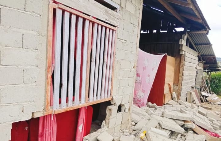 Wagub Sulteng Tinjau Korban Gempa di Sigi, Pemerintah Pastikan Bantuan dan Penanganan Darurat