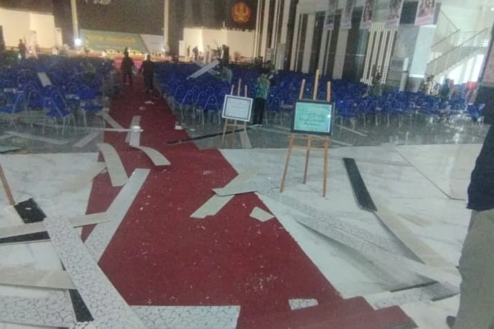 Mendiktisaintek Sebut Belum Ada Laporan Kerusakan Signifikan Kampus Akibat Gempa Palu