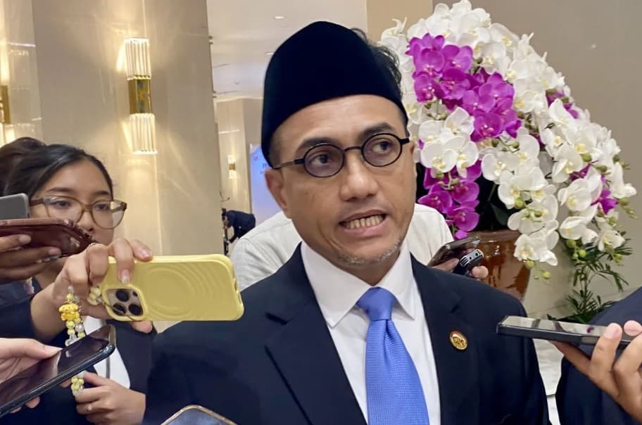 OJK Tetapkan Jeffrey Hendrik sebagai Calon Direktur Utama BEI Periode 2026–2030