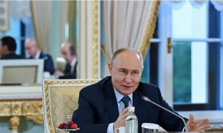 Putin Sebut Rusia dan ASEAN Sepakat Dukung Tatanan Dunia yang Adil
