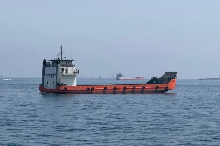 Harga Minyak Diperkirakan Butuh Delapan Pekan untuk Stabil Meski Selat Hormuz Dibuka Kembali