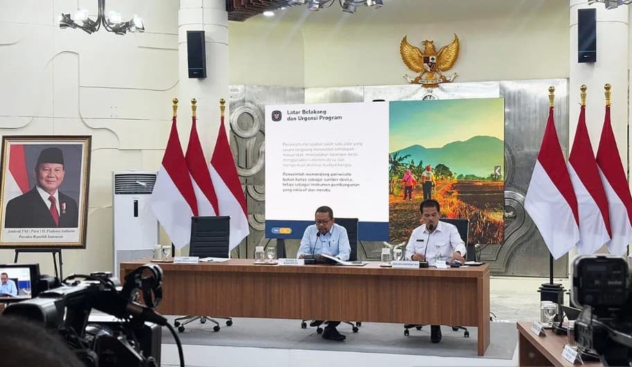 Qodari Ajak Masyarakat Awasi BBM Bersubsidi agar Tepat Sasaran bagi Kelompok Rentan