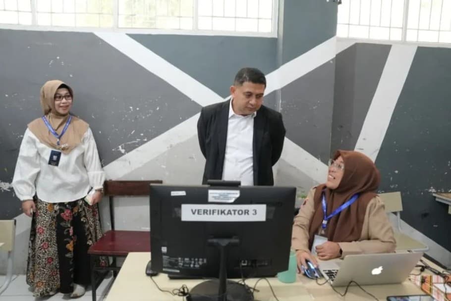 Pemkot Makassar Perkuat Tim Verifikasi SPMB 2026 di Sekolah Favorit untuk Percepat Seleksi Pendaftar