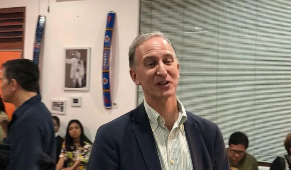 Dubes Belanda Sebut Sepak Bola Pererat Hubungan Belanda dan Maluku