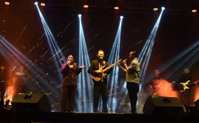 Perayaan Hari Musik Dunia hingga Wisata Dieng Jadi Sorotan, Teknologi Satelit dan Mobil Listrik Murah Ikut Mencuri Perhatian