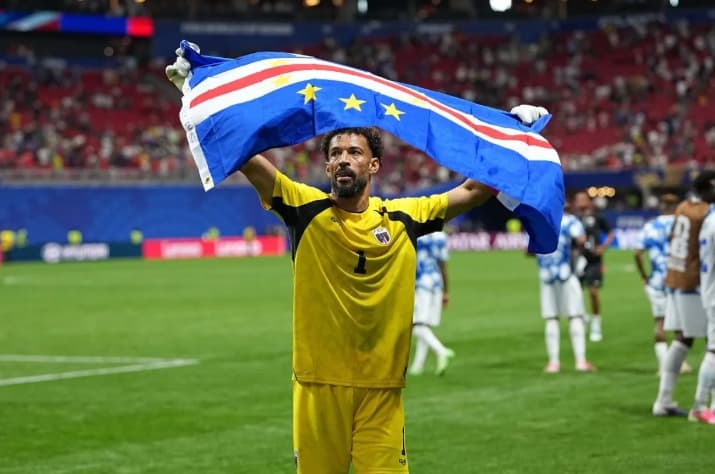 Vozinha Antar Tanjung Verde Ukir Sejarah di Piala Dunia Lewat Perjalanan Penuh Ketekunan