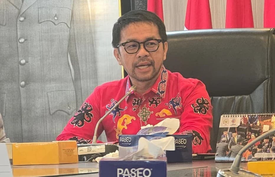 Soal Makan Bergizi Gratis, Marinus Gea Minta BGN Tak Rangkap Jadi Regulator, Pelaksana, dan Pengawas