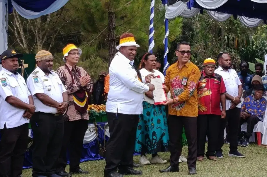 Jayawijaya Terima Surat Pencatatan Ciptaan Noken Cenderawasih, Siapkan Pengajuan Indikasi Geografis