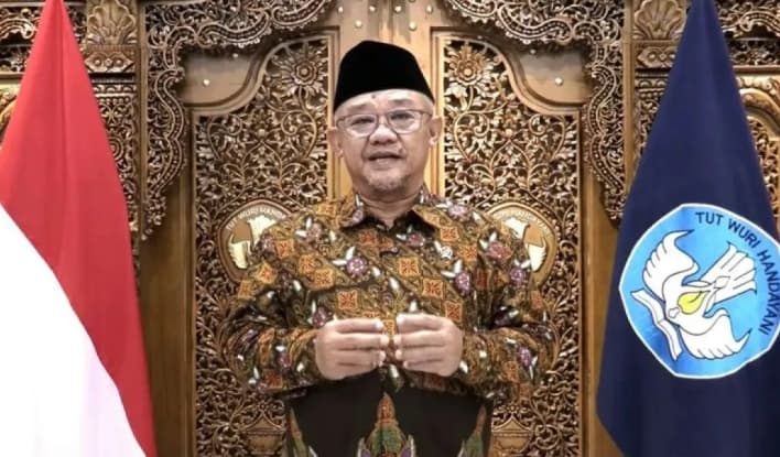 Mendikdasmen Tegaskan Hari Pertama Sekolah Harus Jadi Gerbang Kebahagiaan Tanpa Trauma