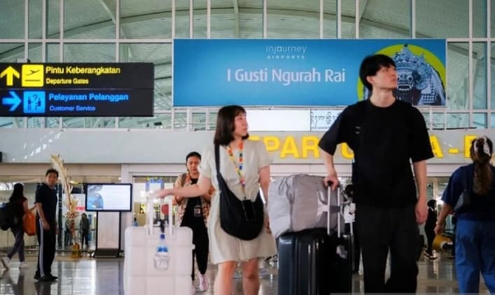 Kemenpar Sebut Kebijakan Bebas Visa Kunjungan Berpotensi Dongkrak Wisatawan Mancanegara hingga 32,4 Persen