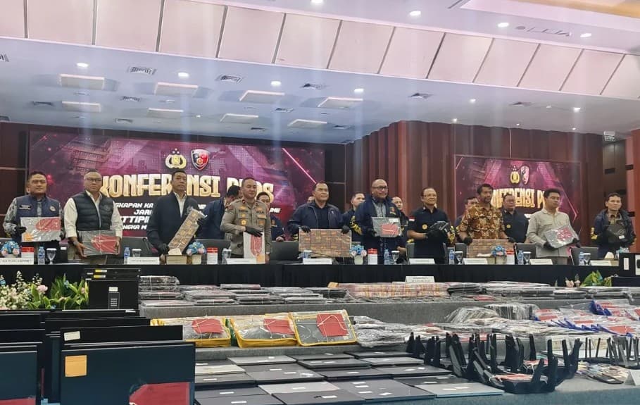 Bareskrim Polri Menetapkan 287 WNA sebagai Tersangka Kasus Judi Daring Jaringan Internasional di Jakarta