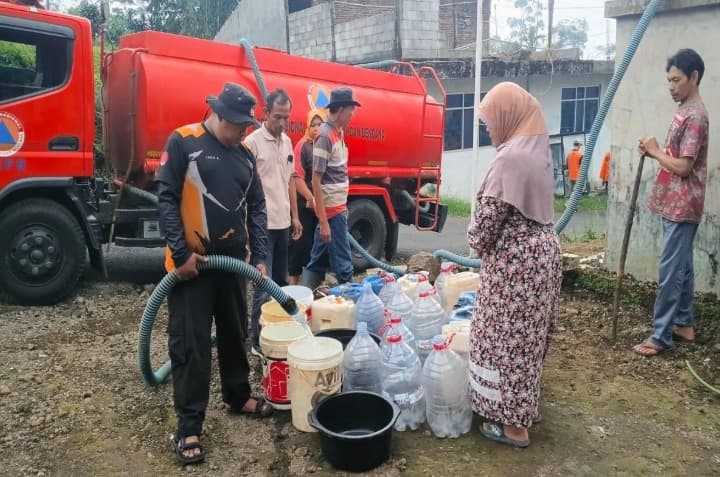 BNPB Pastikan Penanganan Kekeringan di Jawa Tengah Dimaksimalkan, Distribusi Air Bersih Terus Berjalan