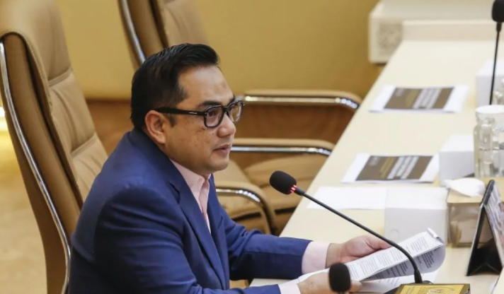 Ketua Komisi II DPR Usulkan Peningkatan Hak Keuangan Kepala Daerah untuk Menekan Risiko Korupsi
