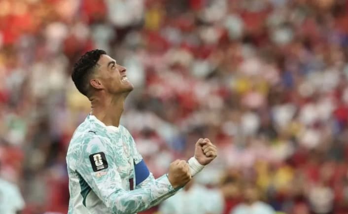 Cristiano Ronaldo Ukir Sejarah sebagai Pencetak Gol Tertua di Fase Gugur Piala Dunia