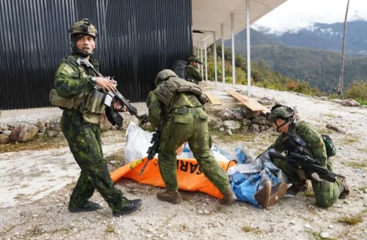 Koops TNI Habema Mengejar Kelompok Separatis yang Diduga Menembak Pilot Warga Negara Amerika Serikat di Yahukimo