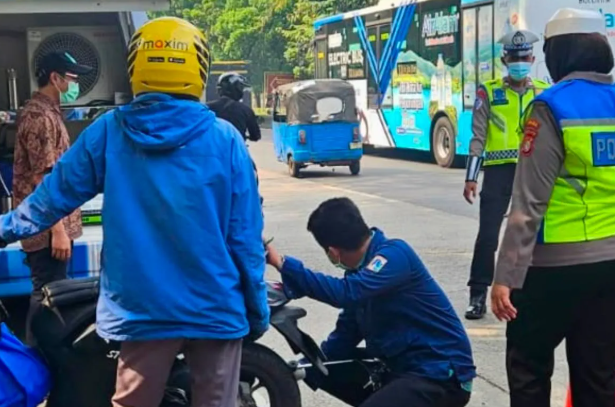 Pemkot Jakarta Utara Temukan 19 Kendaraan Tidak Lulus Uji Emisi dalam Pemeriksaan di Kelapa Gading