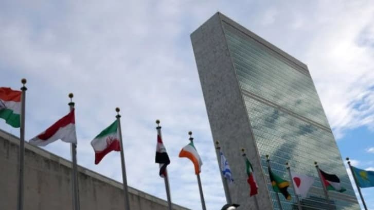 Seorang Pria Melakukan Aksi Bakar Diri di Depan Markas PBB New York Usai Menancapkan Bendera Terkait Tibet