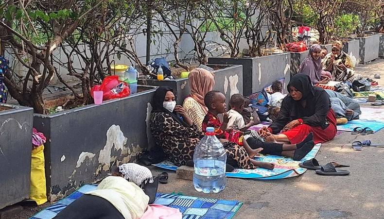 Pramono Anung Tegaskan Penanganan Pengungsi WNA di Kuningan Kewenangan Pemerintah Pusat