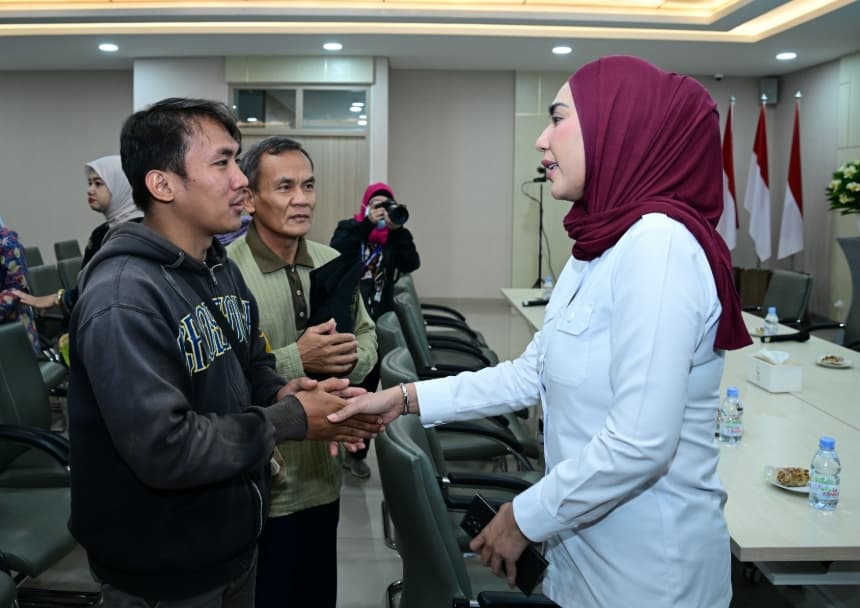 Wakil Ketua DPR Pastikan Pemulihan Korban Penyekapan di RSHS Bandung Jadi Prioritas