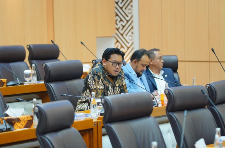 Komisi VII DPR RI Dukung UMKM Laporkan Dugaan Penahanan Dana TikTok Shop dan Desak Rapat Panja