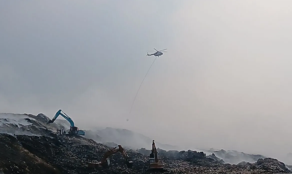 Status Tanggap Darurat Kebakaran TPA Jatiwaringin Berlaku Dua Pekan, Pemerintah Kerahkan Teknologi dan Tim Gabungan