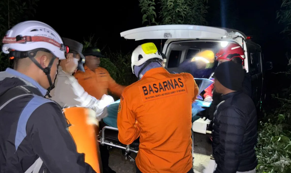 Pendaki yang Mengalami Hipotermia di Bukit Savana Dandaun Meninggal Dunia Usai Dievakuasi