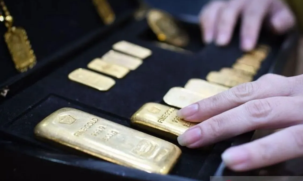 Harga Emas Antam Naik Menjadi Rp2,67 Juta per Gram, Buyback Tetap Stabil