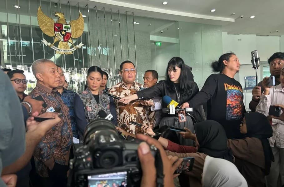 Nadiem Makarim Melaporkan Empat Hakim PN Tipikor Jakarta Pusat ke Komisi Yudisial atas Dugaan Pelanggaran Etik