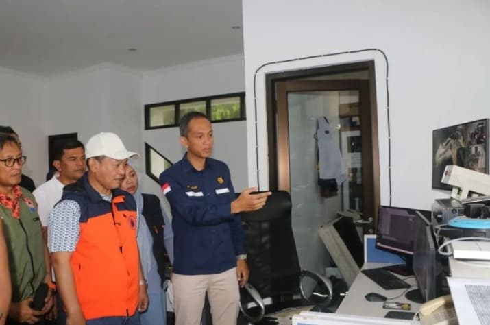 PVMBG dan Pemkab Serang Memastikan Wisata Pantai Anyer Tetap Aman Meski Gunung Anak Krakatau Berstatus Siaga