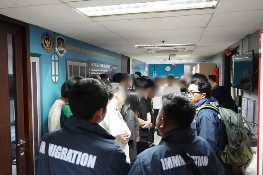 Ditjen Imigrasi Jatuhkan Penangkalan Seumur Hidup kepada 92 WNA Tiongkok yang Terlibat Judi Daring dan Penipuan Investasi