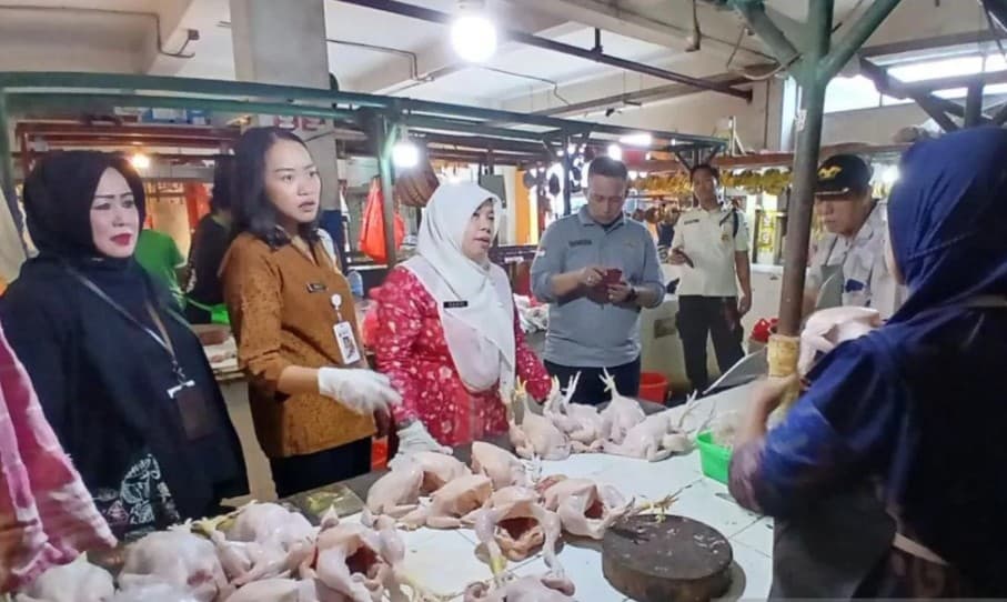 Pemkot Jakarta Timur Memastikan Pangan di Lima Pasar Tradisional Bebas Zat Berbahaya Setelah Uji 48 Sampel