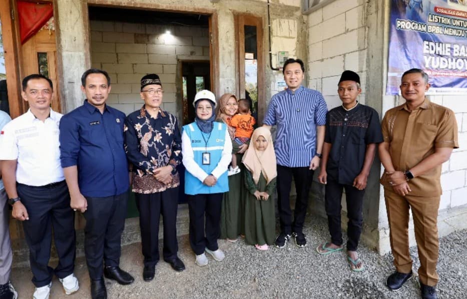 Kawal Program BPBL, Ibas Ingin Tak Ada Lagi Rumah Gelap: "Indonesia Harus Terang, Rakyat Mesti Sejahtera"