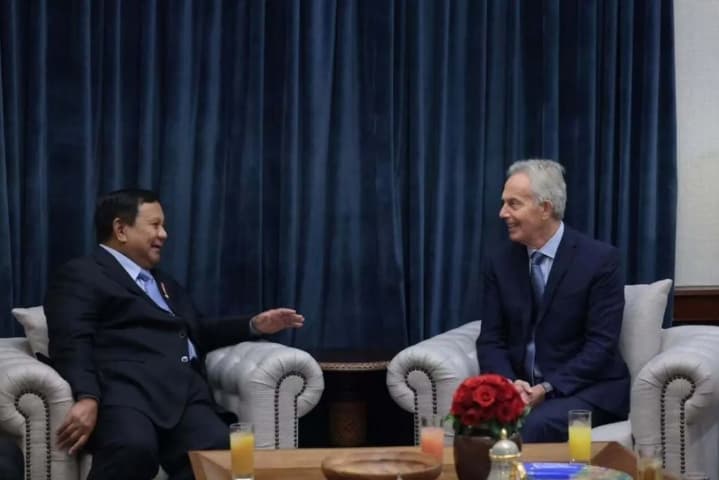 Prabowo Bertemu Tony Blair Bahas Isu Strategis Global dan Penguatan Posisi Indonesia