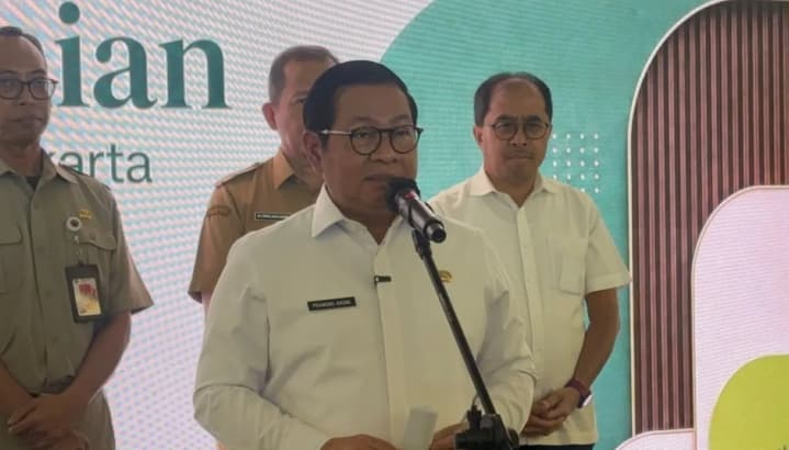 Pramono Segera Kaji Usulan Tarif Transjakarta, Skema Langganan Rp200 Ribu Ikut Dipertimbangkan